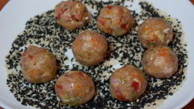 закусочные куриные фрикадельки в кунжуте