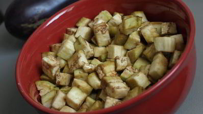 гарнир из свеклы и баклажанов