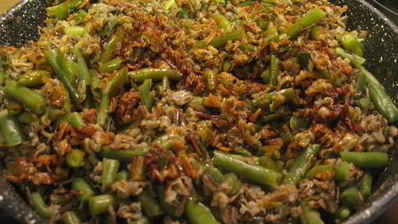 дикий рис со стручковой фасолью и луком-пореем