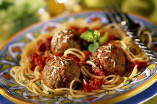 Домашяя лапша с фрикадельками