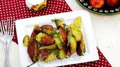 картофель по-деревенски в мультиварке