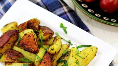 картофель по-деревенски в мультиварке