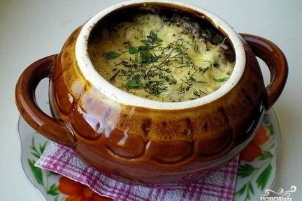 Картофель с грибами в горшочках