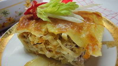 картофель с мясом и капустой