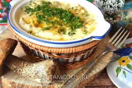 Картошка с грибами и майонезом в духовке