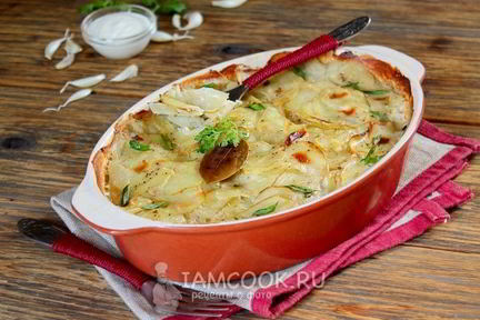 Картошка с майонезом и чесноком в духовке