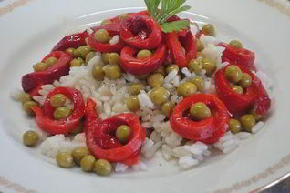 Рис с болгарским перцем и горошком