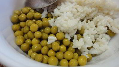 рис с болгарским перцем и горошком