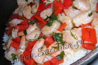 Рис с креветками и овощами