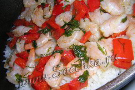 Рис с креветками и овощами