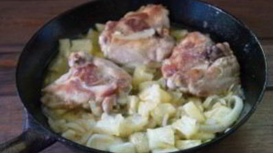 рис с курицей и ананасами