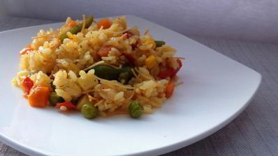 рис с овощами и вермишелью