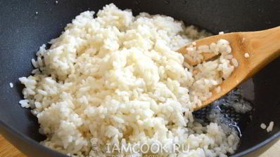 рис с яйцом по-китайски