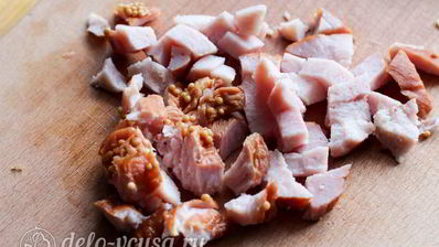 рис с зеленым горошком