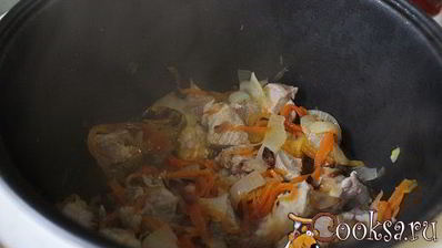 рис со свининой в мультиварке