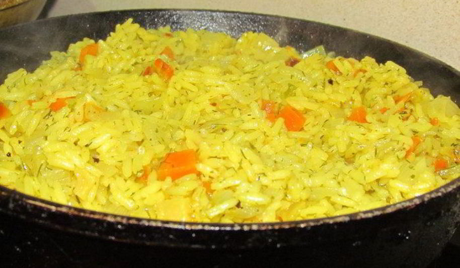 Рецепт риса в сковородке
