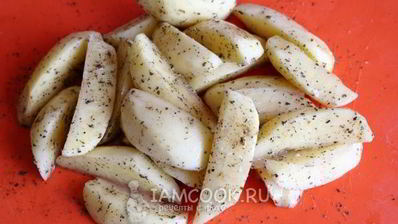 жареная картошка с грибами в мультиварке