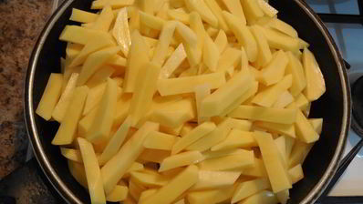 жареный картофель с мясом