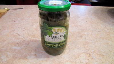 долма — голубцы в виноградных листьях