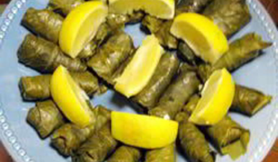 Рецепт долмы с изюмом и грецкими орехами