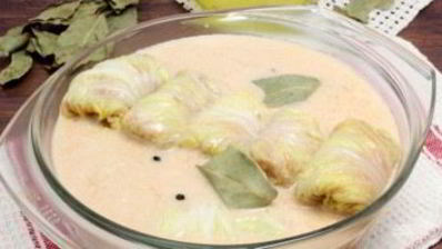 голубцы, тушенные в сметане