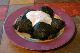 Голубцы в виноградных листьях