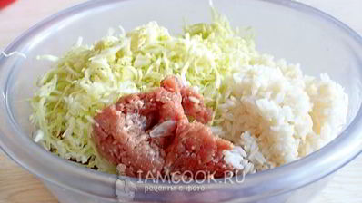 ленивые голубцы с подливкой в духовке