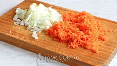 ленивые голубцы с подливкой в духовке