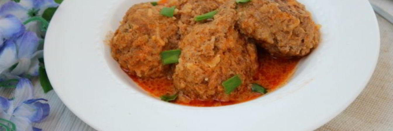 Ленивые голубцы в томатно-сметанном соусе