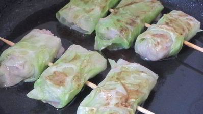 мини-голубцы на шпажках