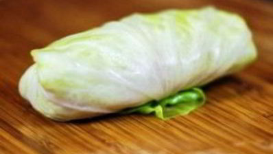 запеченные голубцы в сметанном соусе