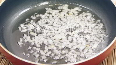 белые грибы в сметанном соусе