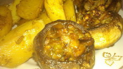 фаршированные грибы с картофелем