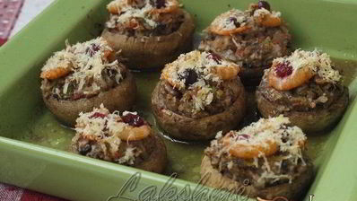 фаршированные шампиньоны с пикантной начинкой