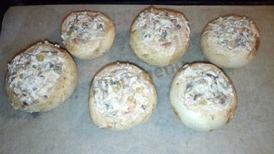 фаршированные шляпки шампиньончиков