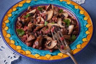 Грибы с ветчиной