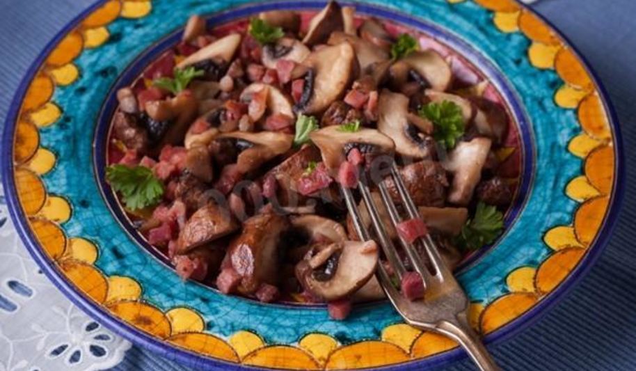 Рецепт грибов с ветчиной