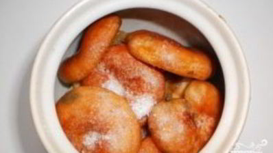 грибы в сметане в горшочке