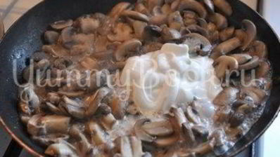 грибы в сметане