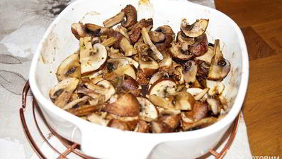 манитарья ладолемоно — грибы с оливковым маслом и соком лимона