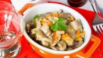 маслята, тушеные в сметане