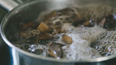 отварные лесные грибы