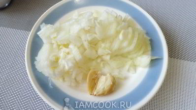 шампиньоны, фаршированные чечевицей