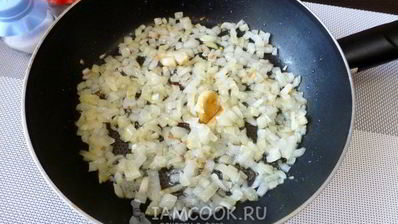 шампиньоны, фаршированные чечевицей