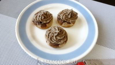 шампиньоны, фаршированные чечевицей