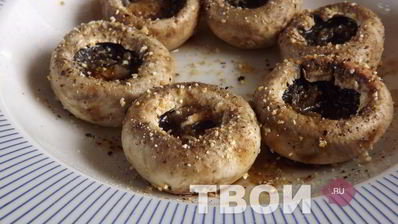 шампиньоны фаршированные ветчиной
