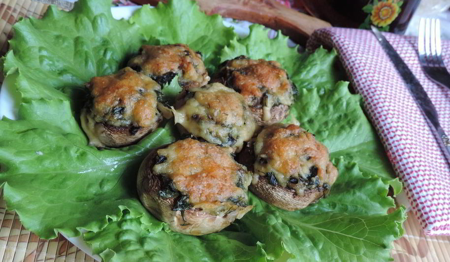 Рецепт шампиньонов, фаршированных зеленым луком