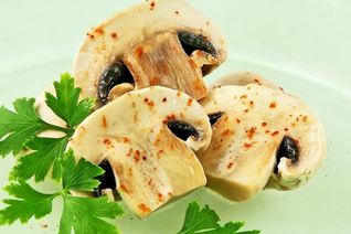 Шампиньоны по-посольски