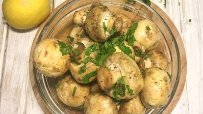 шампиньоны в духовке целиком