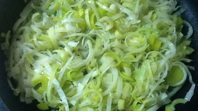 шампиньоны в вине и сливках